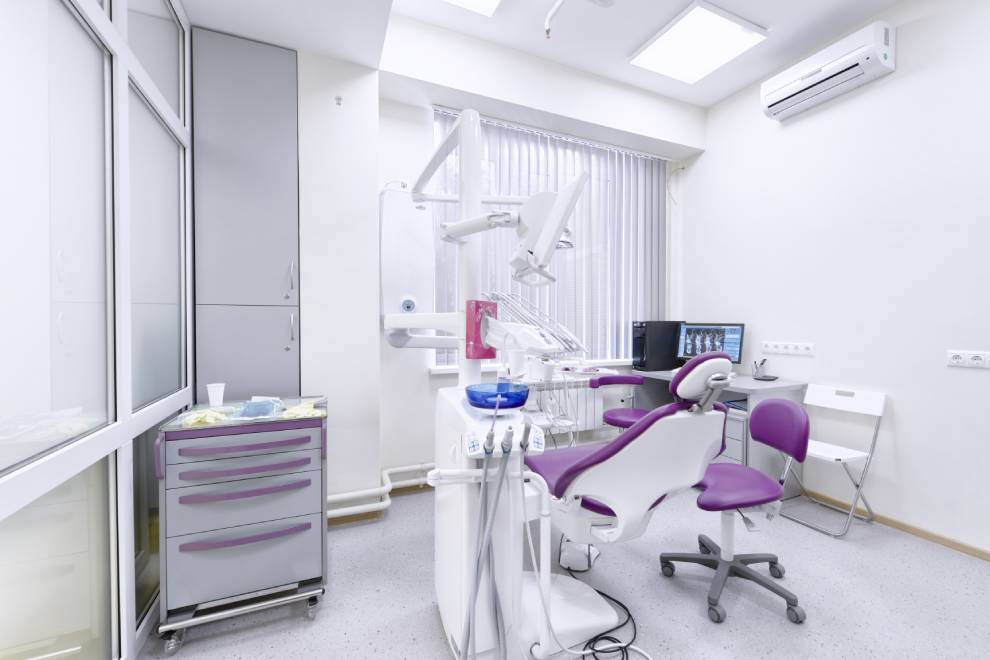 Проблематика открытия стоматологических центров